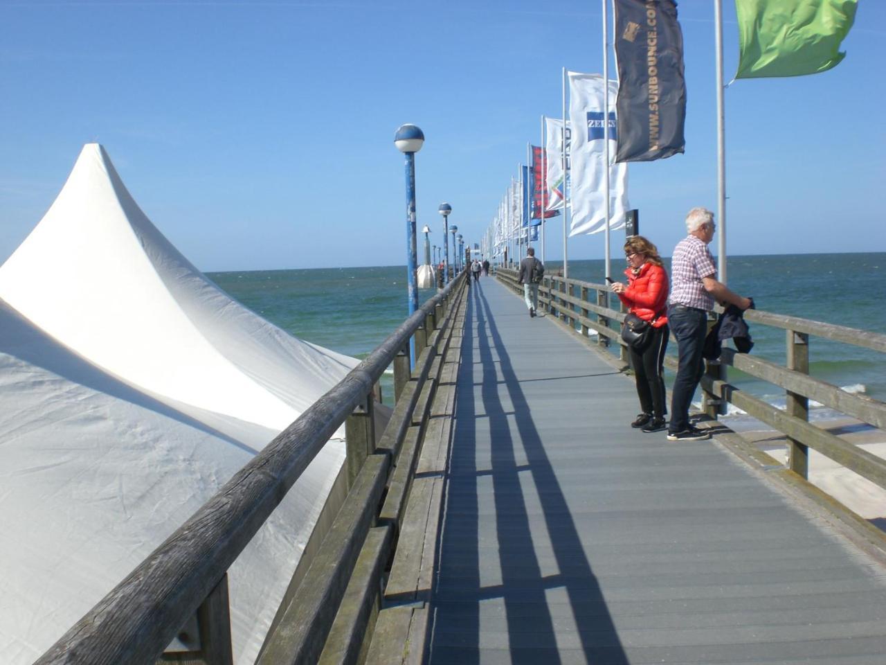 Achtern - Diek - Am Strand Zingst Eksteriør bilde
